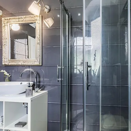 דירה Classic One Bedroom With Sea View *
